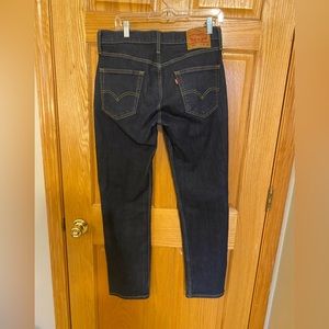 Gently worn Levi’s men’s jeans. From a smoke free home